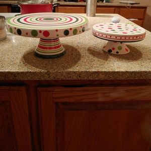 Polka dotted beautiful cake stand & cupcake stand